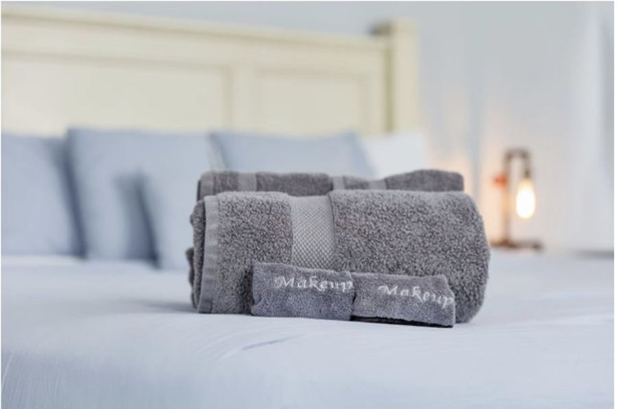 Plush towels detail